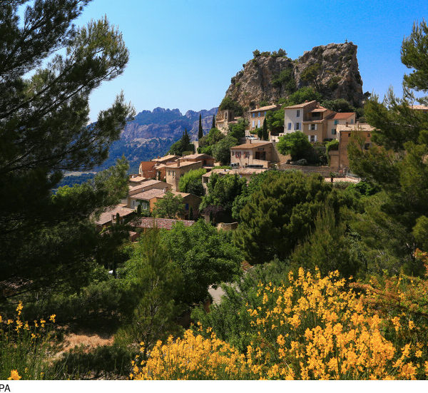 La Roque Alric visiter vaucluse village